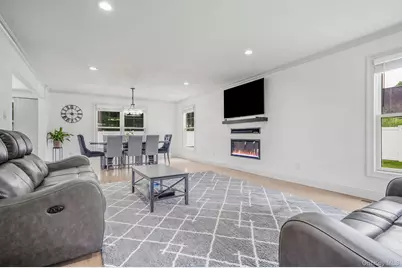 353 A Winthrop Street, Westbury, NY 11590 - Photo 6