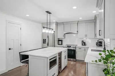 353 A Winthrop Street, Westbury, NY 11590 - Photo 12