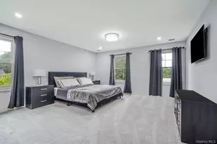 353 A Winthrop St, Westbury, NY 11590 - Photo 2