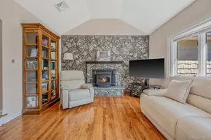 1672 Eyre Pl, North Bellmore, NY 11710 - Photo 20