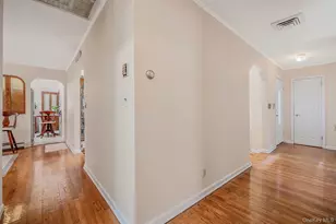 1672 Eyre Pl, North Bellmore, NY 11710 - Photo 22