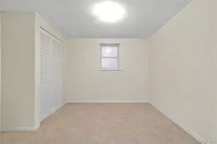 1580 Crotona Park E, Bronx, NY 10460 - Photo 12