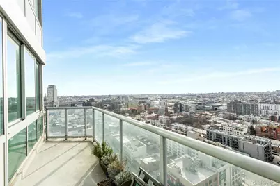 4705 Center Boulevard, Long Island City, NY 11109 - Photo 4