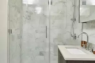 4705 Center Blvd, Long Island City, NY 11109 - Photo 12