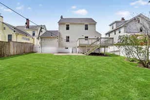 26 Montross St, White Plains, NY 10603 - Photo 36