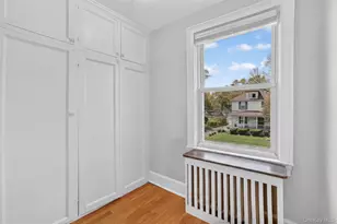 26 Montross St, White Plains, NY 10603 - Photo 20