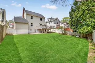 26 Montross St, White Plains, NY 10603 - Photo 36