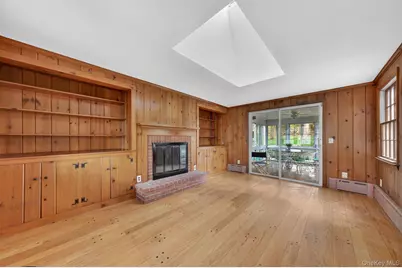 4 Scenic Drive, Poughkeepsie, NY 12603 - Photo 12