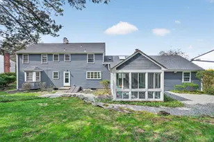 4 Scenic Dr, Poughkeepsie, NY 12603 - Photo 28