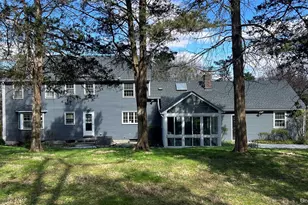 4 Scenic Dr, Poughkeepsie, NY 12603 - Photo 4