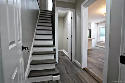 122 Oliver Avenue, Yonkers, NY 10701 - Photo 6