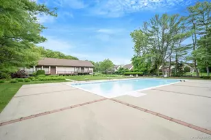 55 Gauguin Ct, Middle Island, NY 11953 - Photo 42