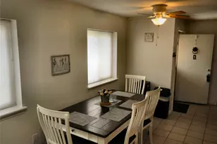 55 Gauguin Ct, Middle Island, NY 11953 - Photo 8