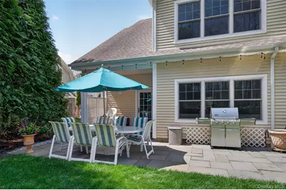 2272 Dalton Drive, Cortlandt Manor, NY 10567 - Photo 38