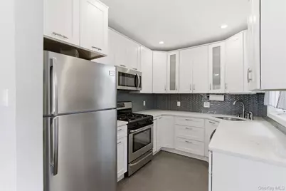 345 W Walnut Street, Long Beach, NY 11561 - Photo 16