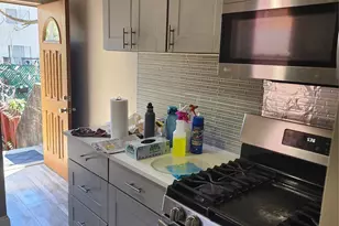 11 Coonley Ct, New York, NY 10303 - Photo 30