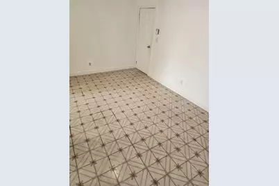 11 Coonley Court, New York, NY 10303 - Photo 24