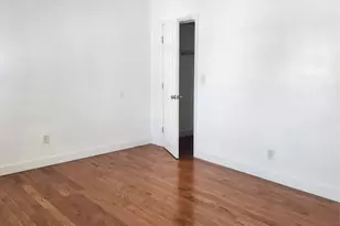 11 Coonley Ct, New York, NY 10303 - Photo 10