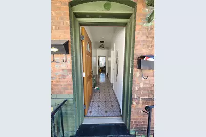 11 Coonley Court, New York, NY 10303 - Photo 4