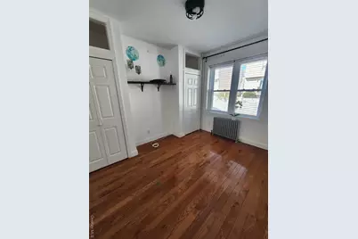 11 Coonley Court, New York, NY 10303 - Photo 6