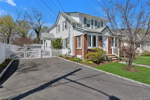3 William St, East Northport, NY 11731 - Photo 2