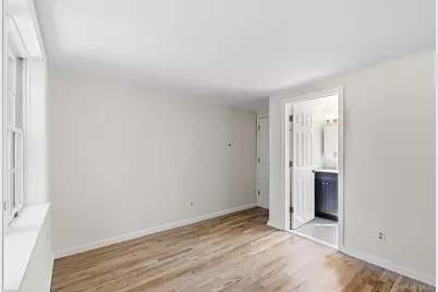 1936 Longvue Street, Yorktown Heights, NY 10598 - Photo 18