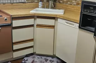 26 Clarke St, Brentwood, NY 11717 - Photo 6