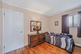 26 Clarke St, Brentwood, NY 11717 - Photo 26