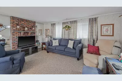26 Clarke Street, Brentwood, NY 11717 - Photo 10