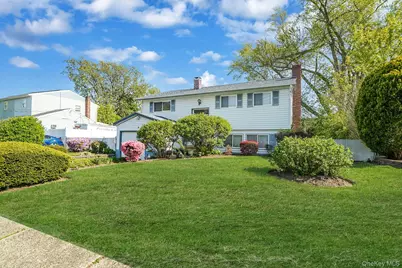 26 Clarke Street, Brentwood, NY 11717 - Photo 4