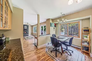 14 Belvoir Ct, Ridge, NY 11788 - Photo 6