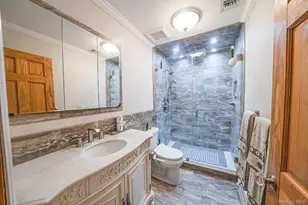 14 Belvoir Ct, Ridge, NY 11788 - Photo 12