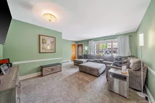 14 Belvoir Ct, Ridge, NY 11788 - Photo 4