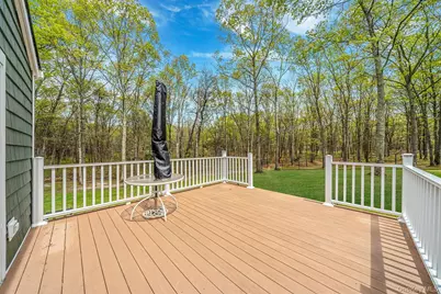 14 Belvoir Court, Ridge, NY 11788 - Photo 8