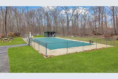 618 Fox Run Lane, Carmel, NY 10512 - Photo 20