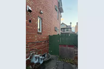 4512 Robinson Street, Flushing, NY 11355 - Photo 4