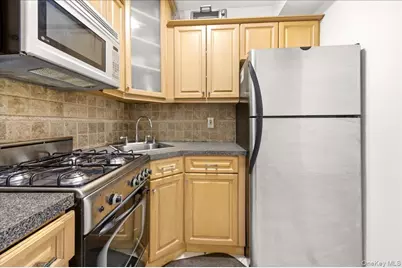 333 Bronx River Road #602, Mount Vernon, NY 10704 - Photo 8