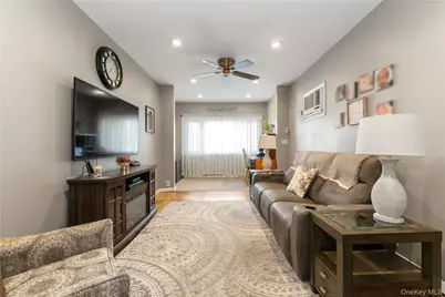 7520 60th Place, Glendale, NY 11385 - Photo 4