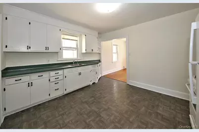 36 Sands Street, Port Chester, NY 10573 - Photo 2