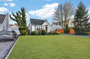 266 Neptune Ave, West Babylon, NY 11704 - Photo 2