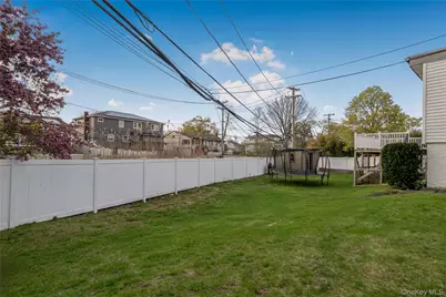 68 Riverdale Road, Valley Stream, NY 11581 - Photo 16