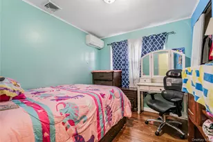 68 Riverdale Rd, Valley Stream, NY 11581 - Photo 10