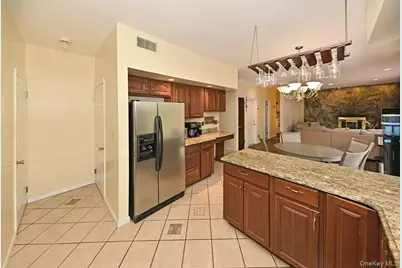 19 Sterling Road, Spring Valley, NY 10977 - Photo 6