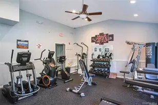 39 Quail Ct, Manorville, NY 11949 - Photo 20