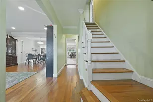 739 Dogwood Ave, West Hempstead, NY 11552 - Photo 2