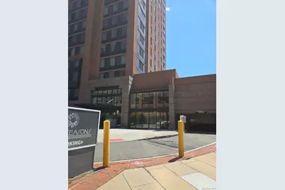4 Martine Avenue #1501, White Plains, NY 10606 - Photo 4