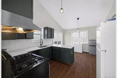 12 Aron Court, Spring Valley, NY 10977 - Photo 14