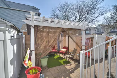 8021 62nd Street, Glendale, NY 11385 - Photo 6