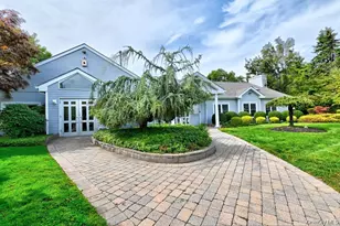 198 Erik Dr, East Setauket, NY 11733 - Photo 34