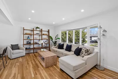 19 Fisher Road, Commack, NY 11725 - Photo 2